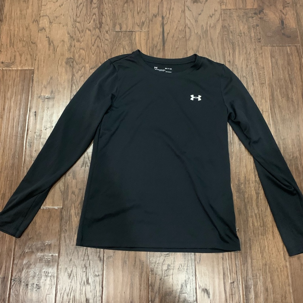 Women’s Under Armour Shirt